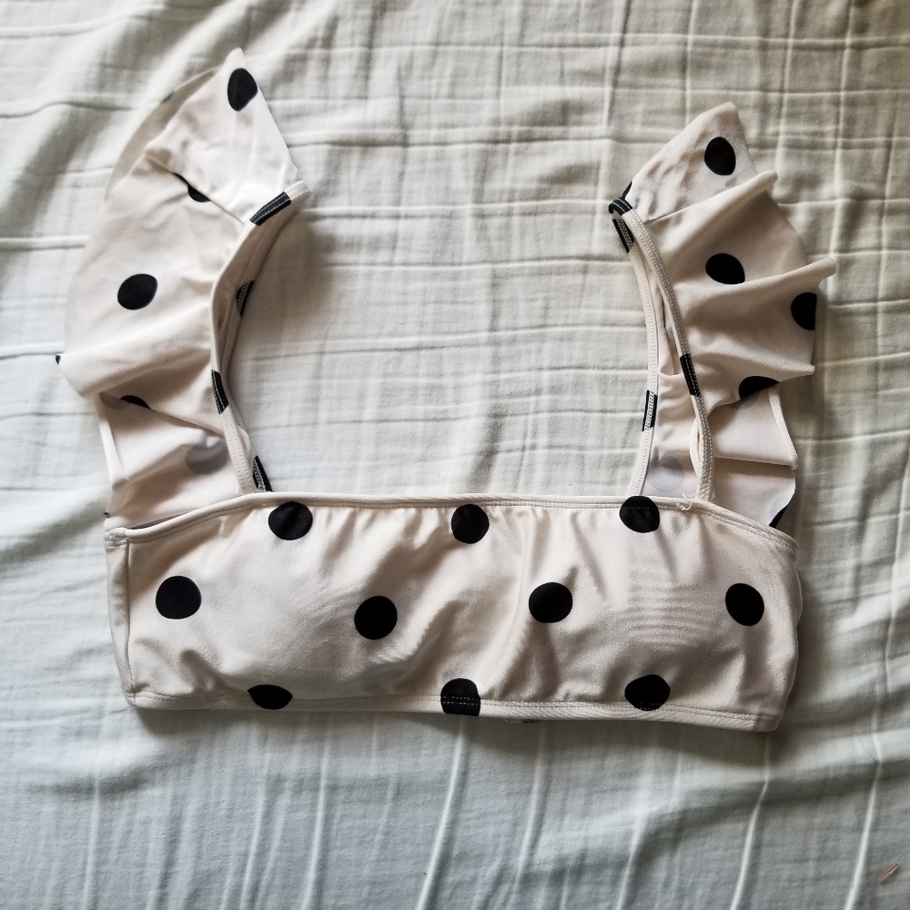 Polka dot bikini top